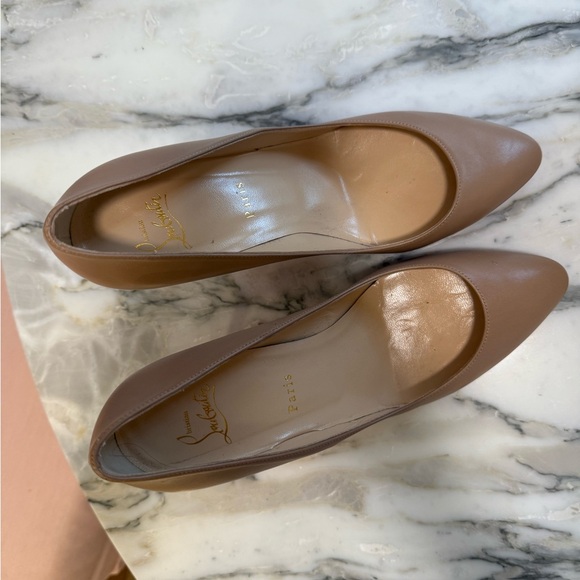 Christian Louboutin Nude Leather Heels - Picture 5 of 5